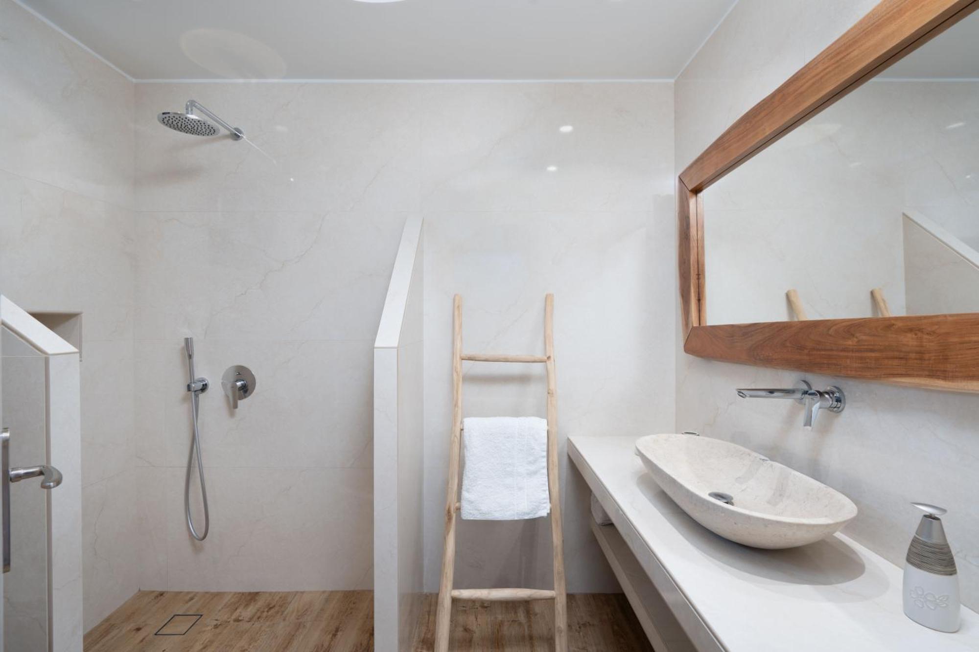 Pithos Apartments Vothon Exterior photo
